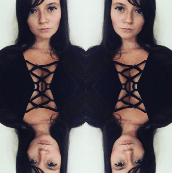 The lace feature helps the Dora stay on trend!